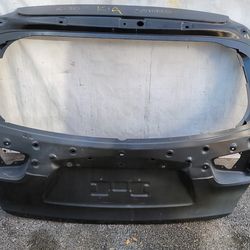 2016-2020 Kia Sorento Rear Liftgate Tailgate Original