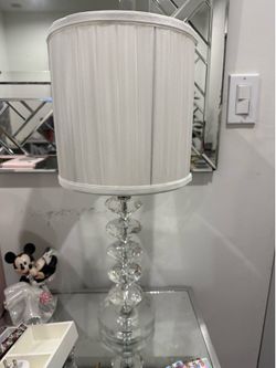 White crystal lamp