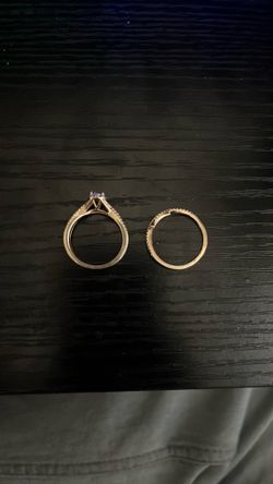 Engagement ring natural diamond 14k gold