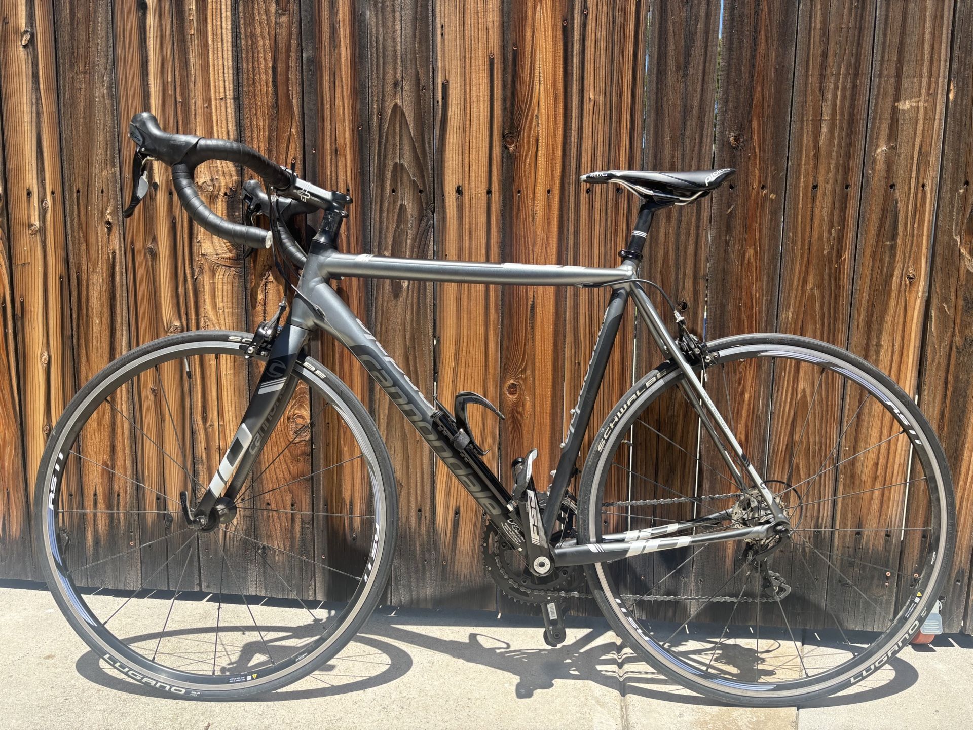 Cannondale Road Bike