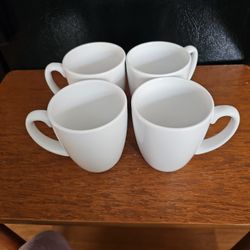 4 White Correll Coffee Cups