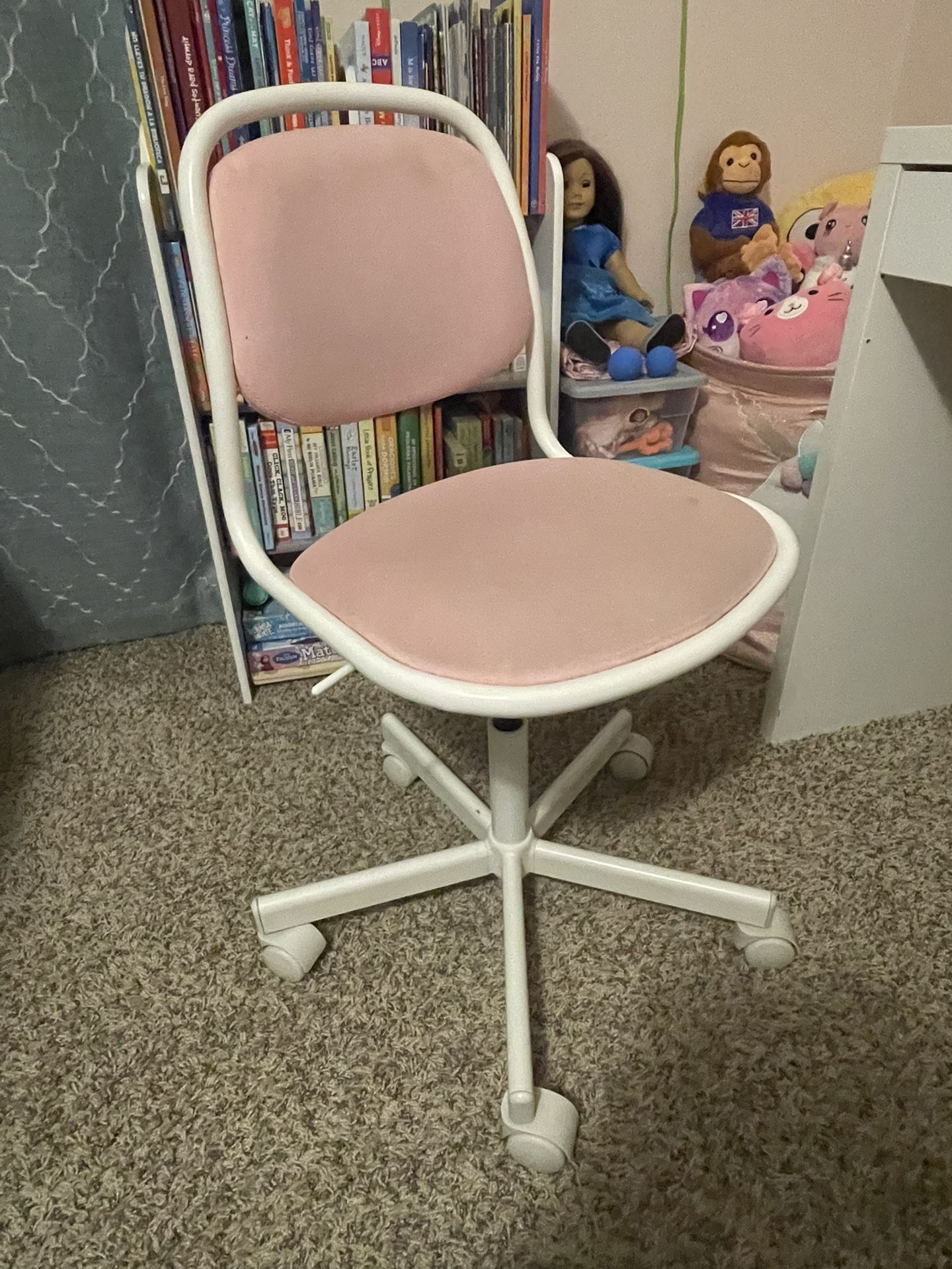Desk chair