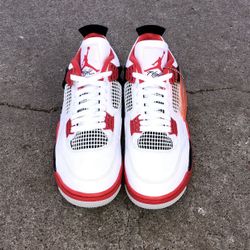 Jordan Retro 4 Fire Red DS