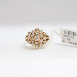 14K Yellow Gold Diamond Cluster Ring (Size 8) (1.05 CTW)