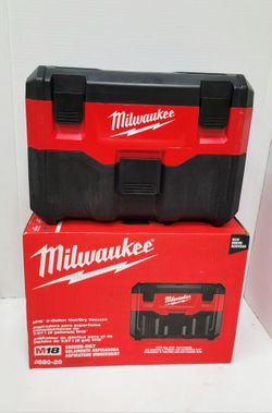 Milwaukee M18 2-Gallon Wet/Dry Vacuum TOOL ONLY /NO INCLUYE BATERIA