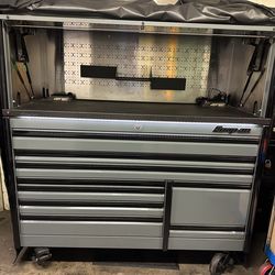 Storm Grey Snap-On EPIQ 68 w/ power drawers and LED power Top