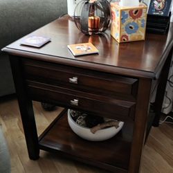 Coffee And End Table
