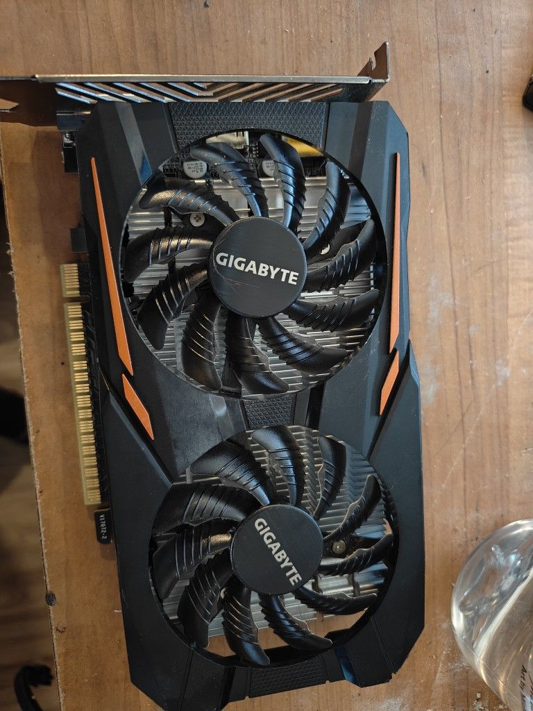 Gigabyte 1060 Graphics Card