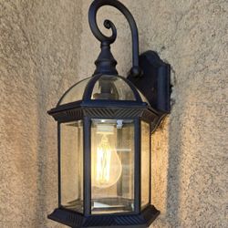 Dusk To Dawn Outdoor Wall Lights