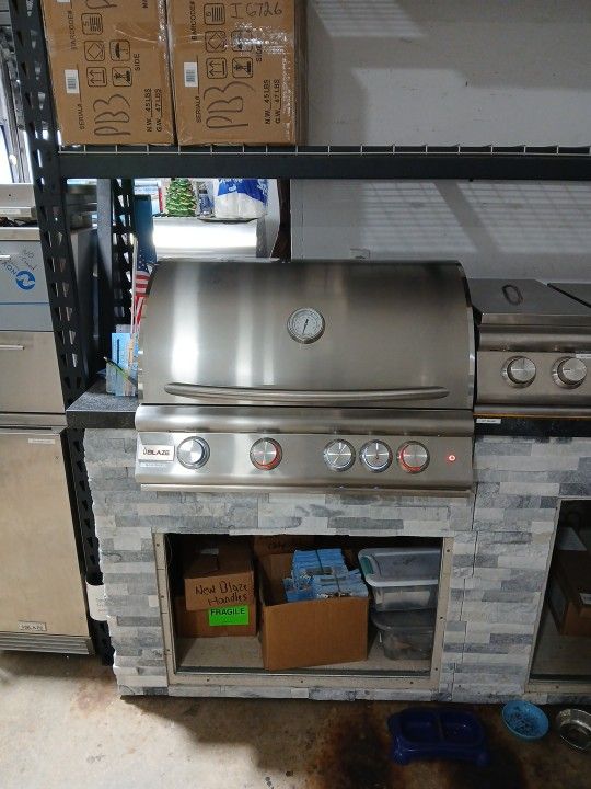 Outdoor Kitchen Equipment Free Delivery High-quality Quality Blaze
