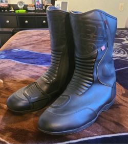 Nori motorcycle boots size 13 brand new