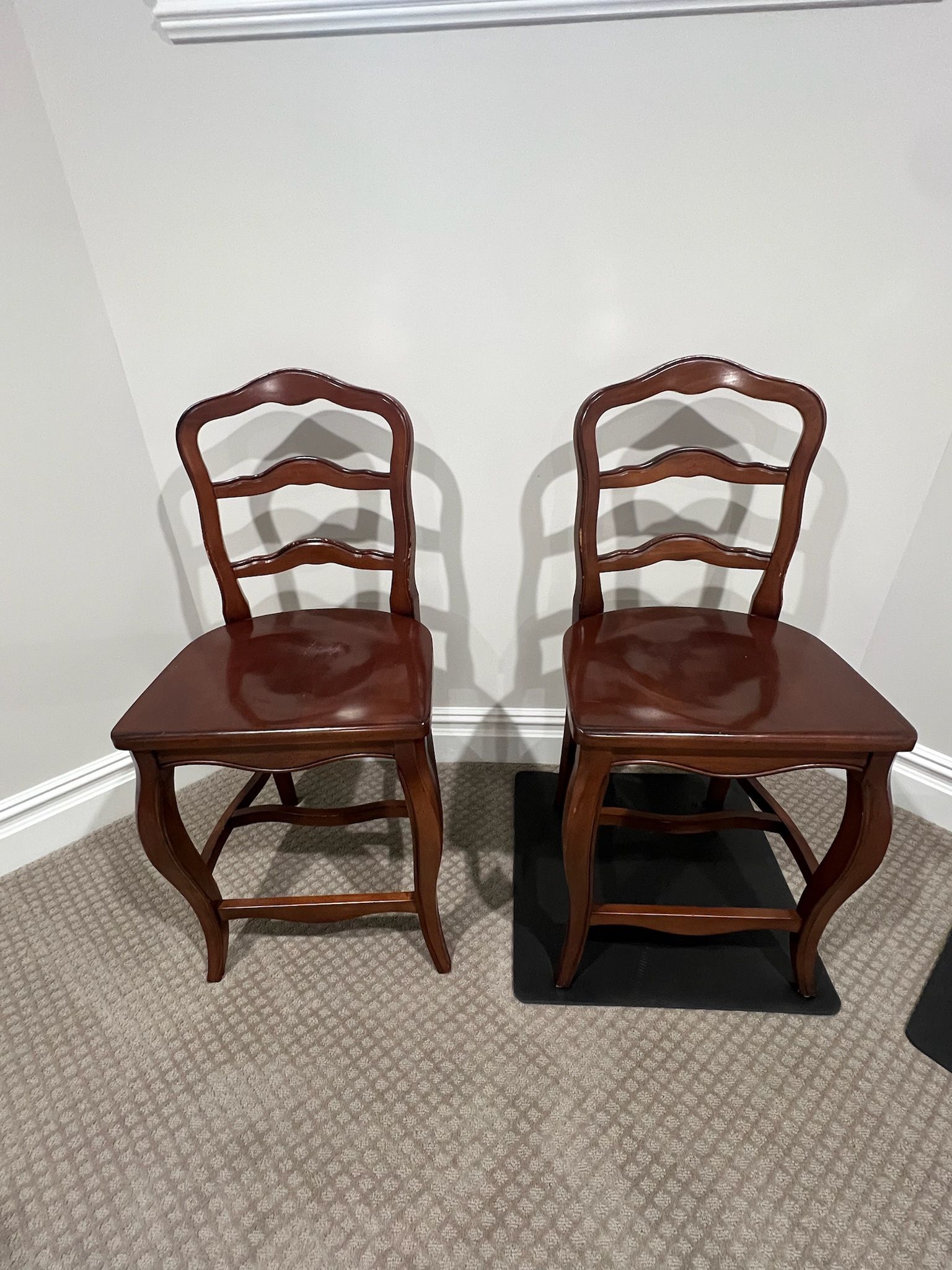 Pair of Wood Ladder Back Stools in Good Condition 19w x 16sd x 24sh x 43h Smoke free household