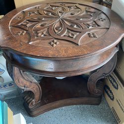 Vintage Round Table