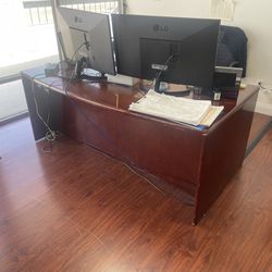 4 Office Desks