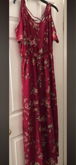 New maxi dress size L