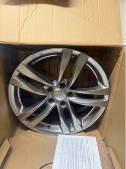 Infiniti 37 Stock Rims