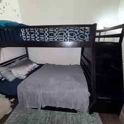 Bunk bed