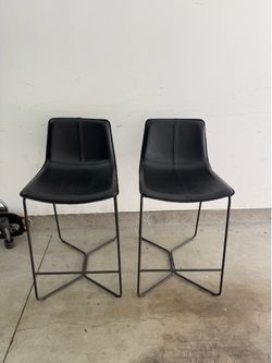 Bar stool west elm