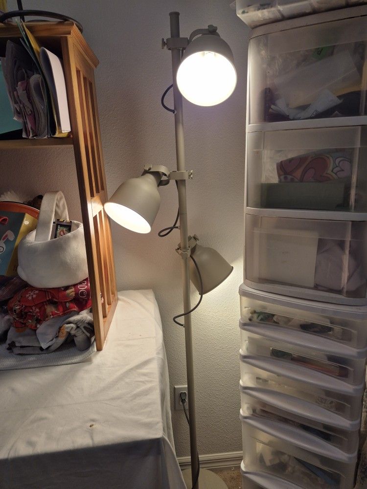 IKEA Hectar 3 Head Floor Lamp 