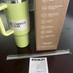 The Quencher H2.0 Flowstate™ Tumbler | 40 OZ