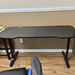 GT racing Chair And gamer Desk 