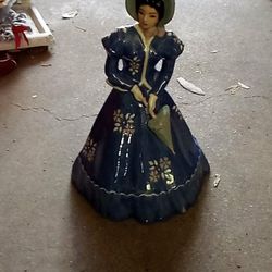 Vintage Porcelain Figurine