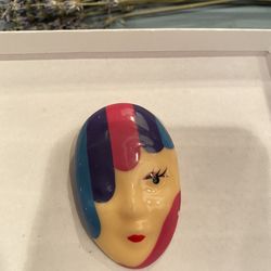Vintage 1960s Face Brooch