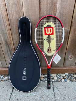 wilson tennis racket