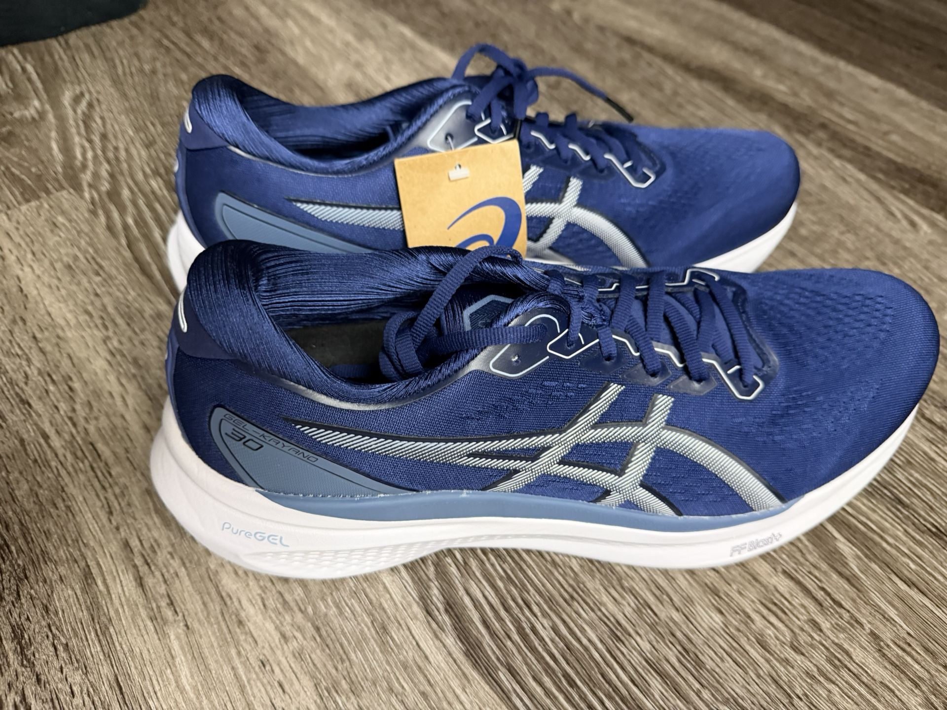 Brand New ASICS GEL-Kayano 30