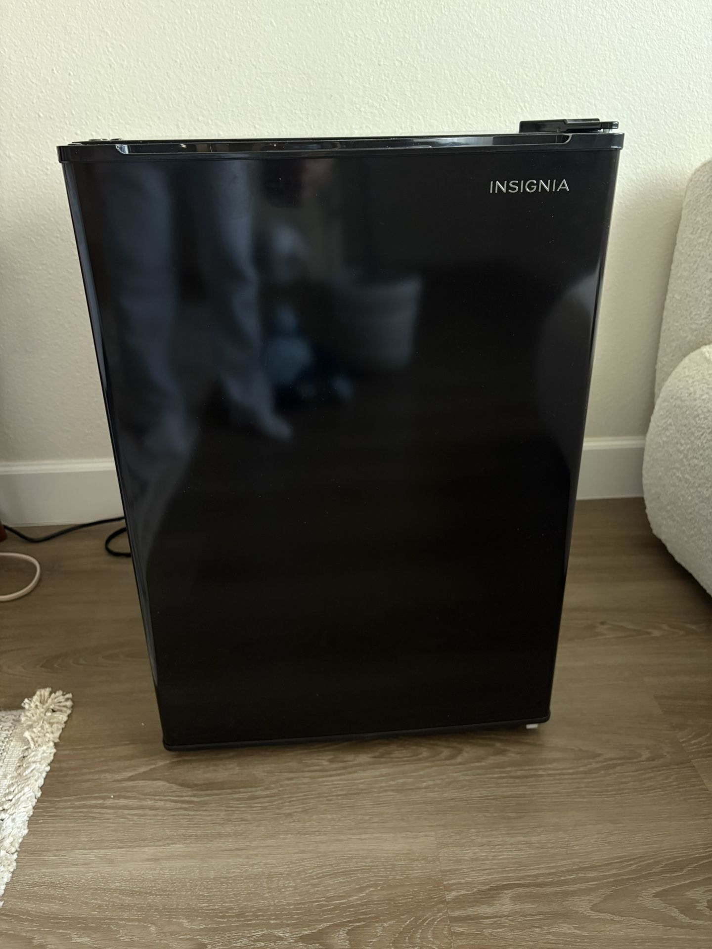 Mini Fridge 2.6 Cu Ft Black 