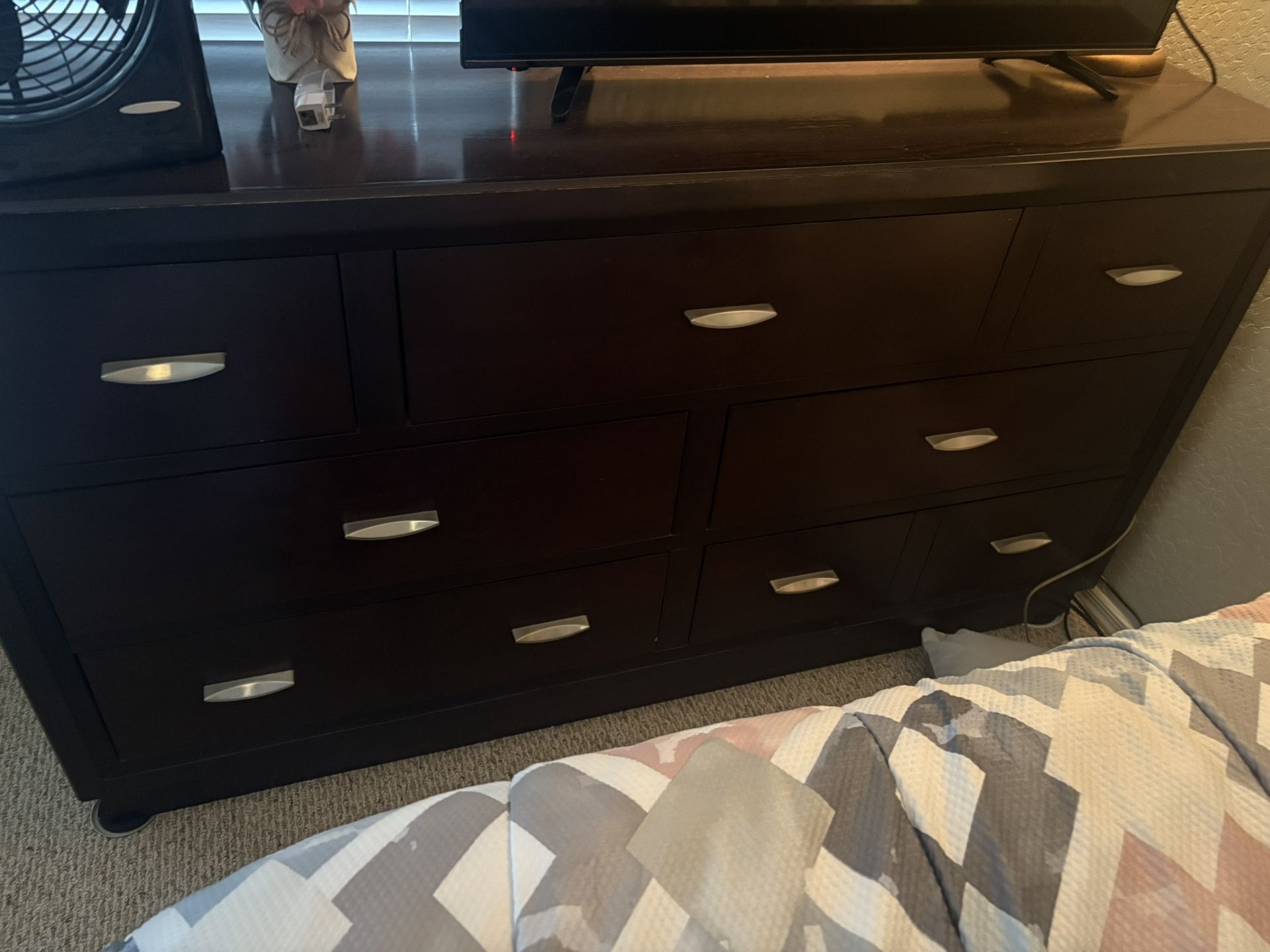 Broyhill Dresser With Mirror And Nightstand