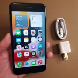 iPhone 7 Plus - UNLOCKED - Like New 