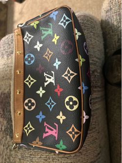 LV acessory clutch