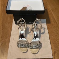 Badgley Mischka Marsha Bridal Sandal - Ivory Size 7