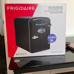 Mini Refrigerator 