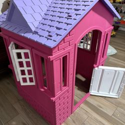 Little Hikes Play House