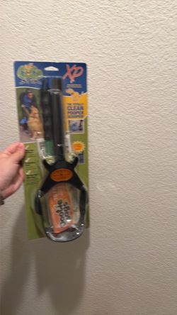 Dog pooper scooper