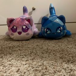 Aphmau Cat Plushies