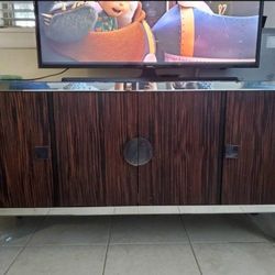 Tv Stand/entertainment Center 