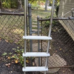 48” pool ladder