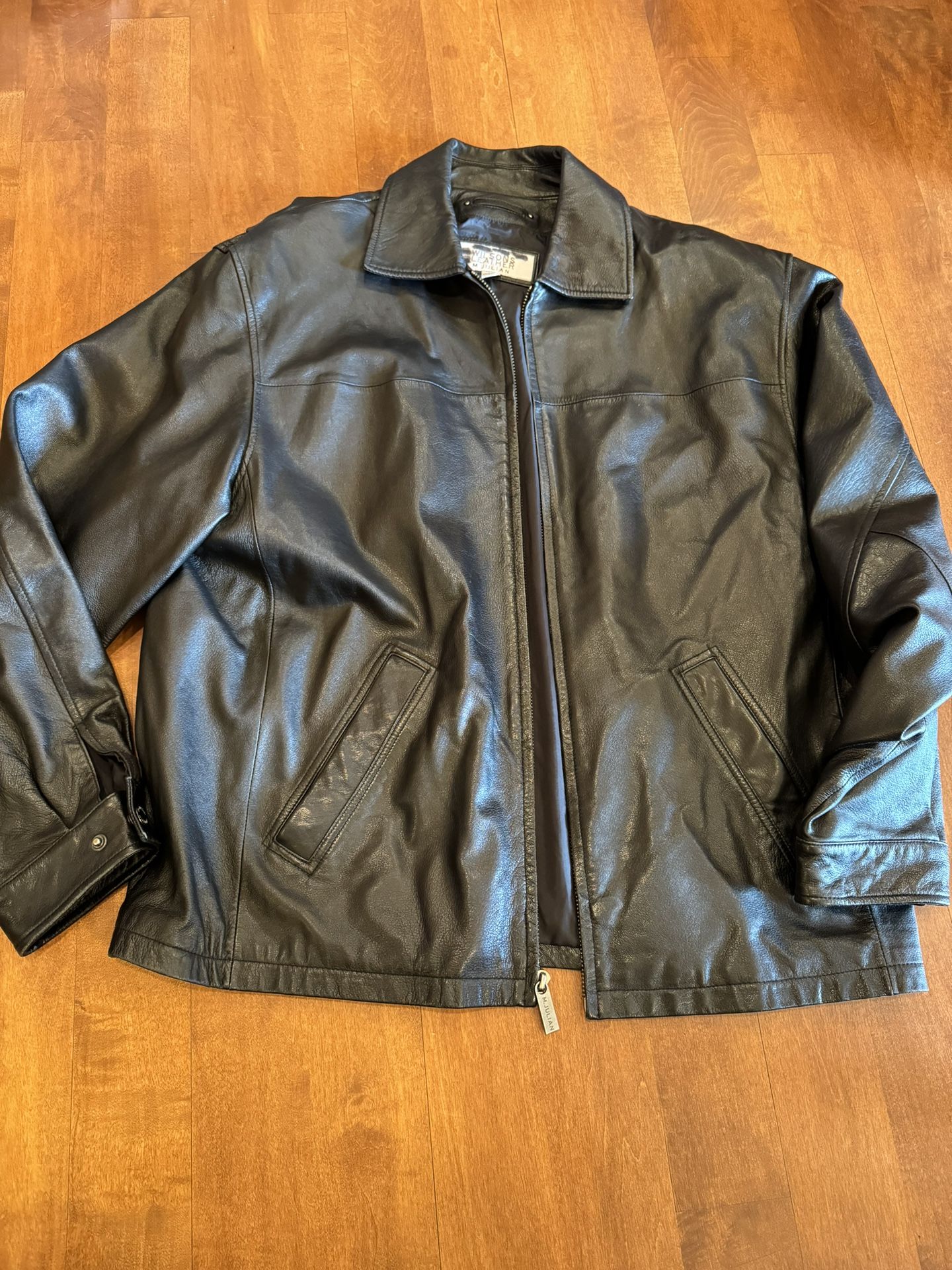 Men’s Wilson’s Leather M. Julian Leather Coat Shipping Available.