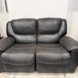 1 Reclining Sofa & 2 Reclining loveseat