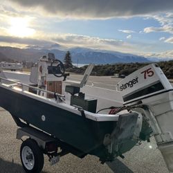 1974 Center Console Fishing boat