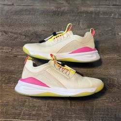 Clove Women’s Classic Core Shoes 