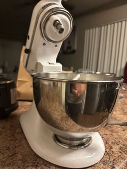 Kitchen aid mixer $150 OBO