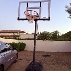Lifetime Basketball Hoop 52 inch