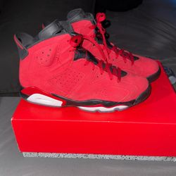 Jordan 6 ‘toro’