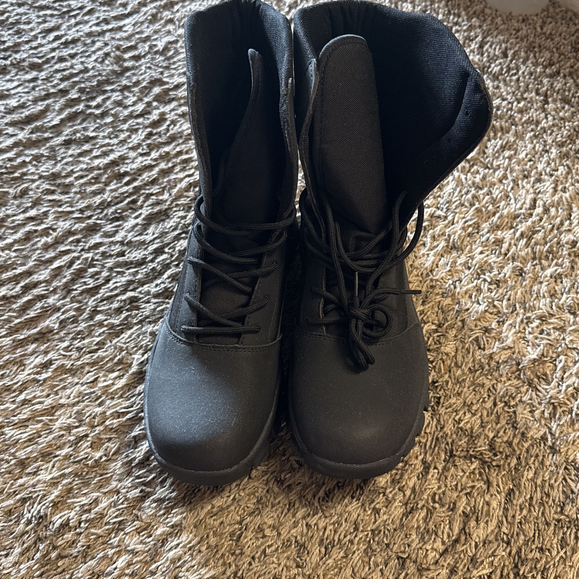 Military Boots (black)