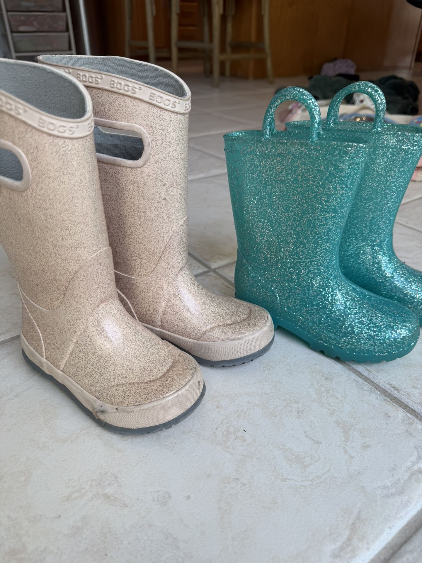Kids Size 10 Rain boots 