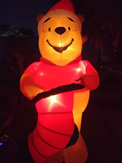 Christmas 8FT Winnie the Pooh Airblown Inflatable Yard Decoration